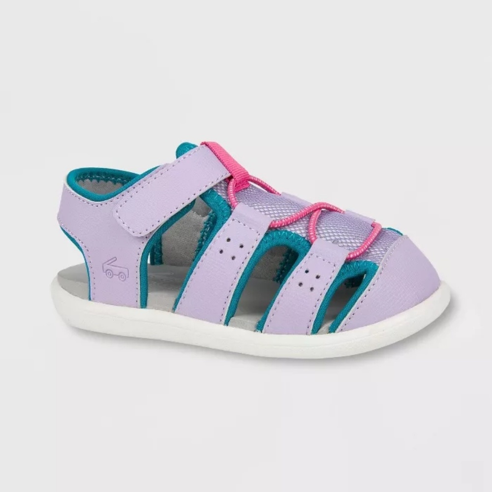 NWOT SEE KAI RUN BASICS sandals